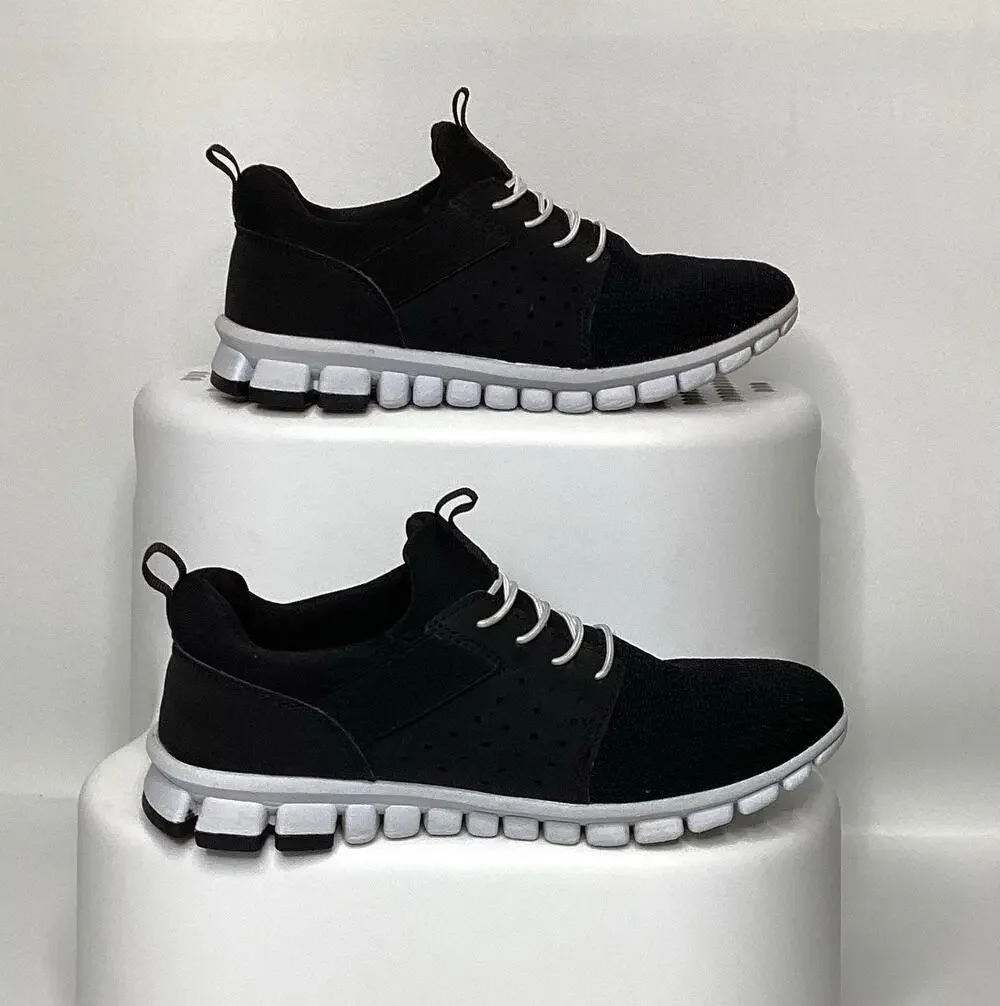 Deer Stags NoSox Bungee Lace Youth Size 5 Black/White Sneakers Fashion Slip-On